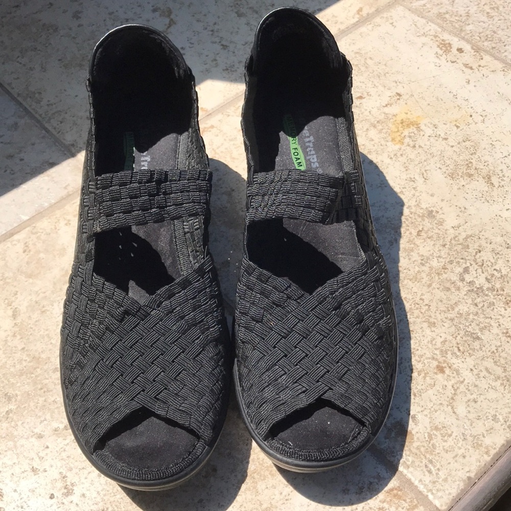 🌴🌴Bare Trap wedge shoes🌴